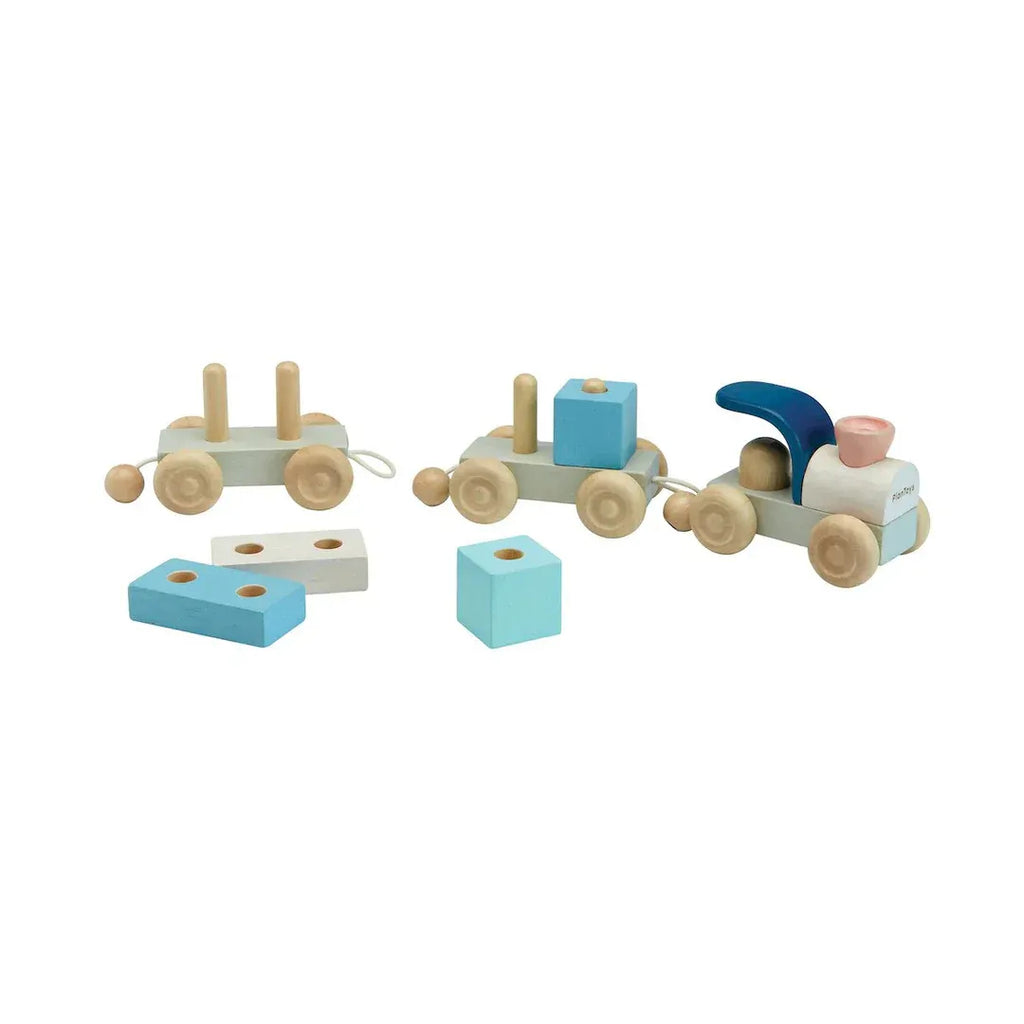 Wooden Train That Can Be Built And Stacked And Rolled